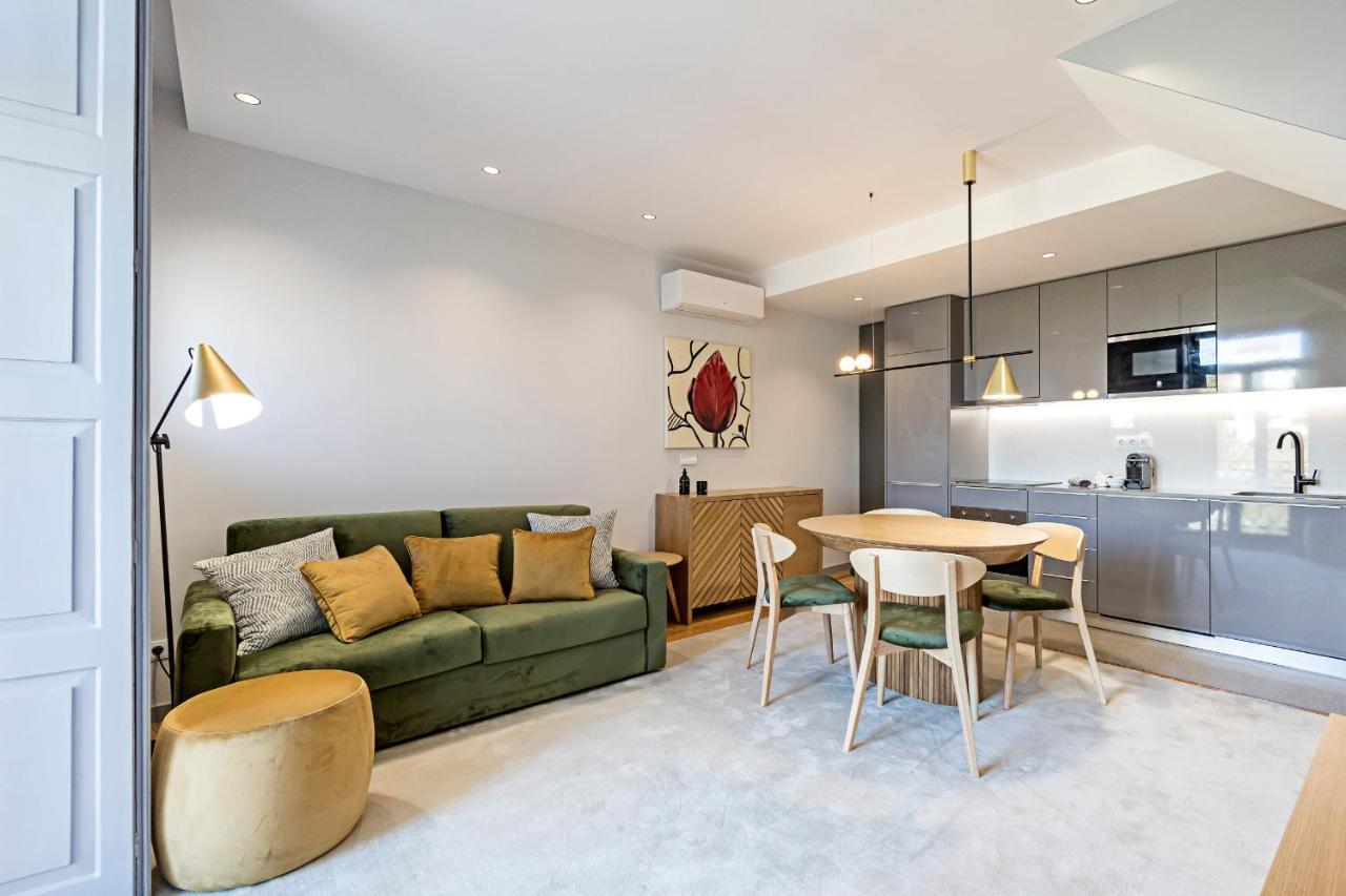 Almada 505 - Premium Flat By Lovelystay ポルト エクステリア 写真
